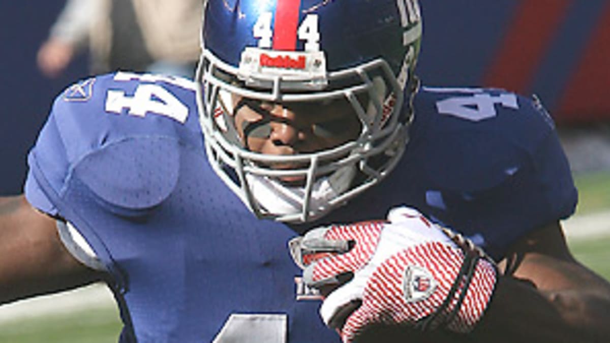 Giants' Brandon Jacobs and Ahmad Bradshaw remain out of practice