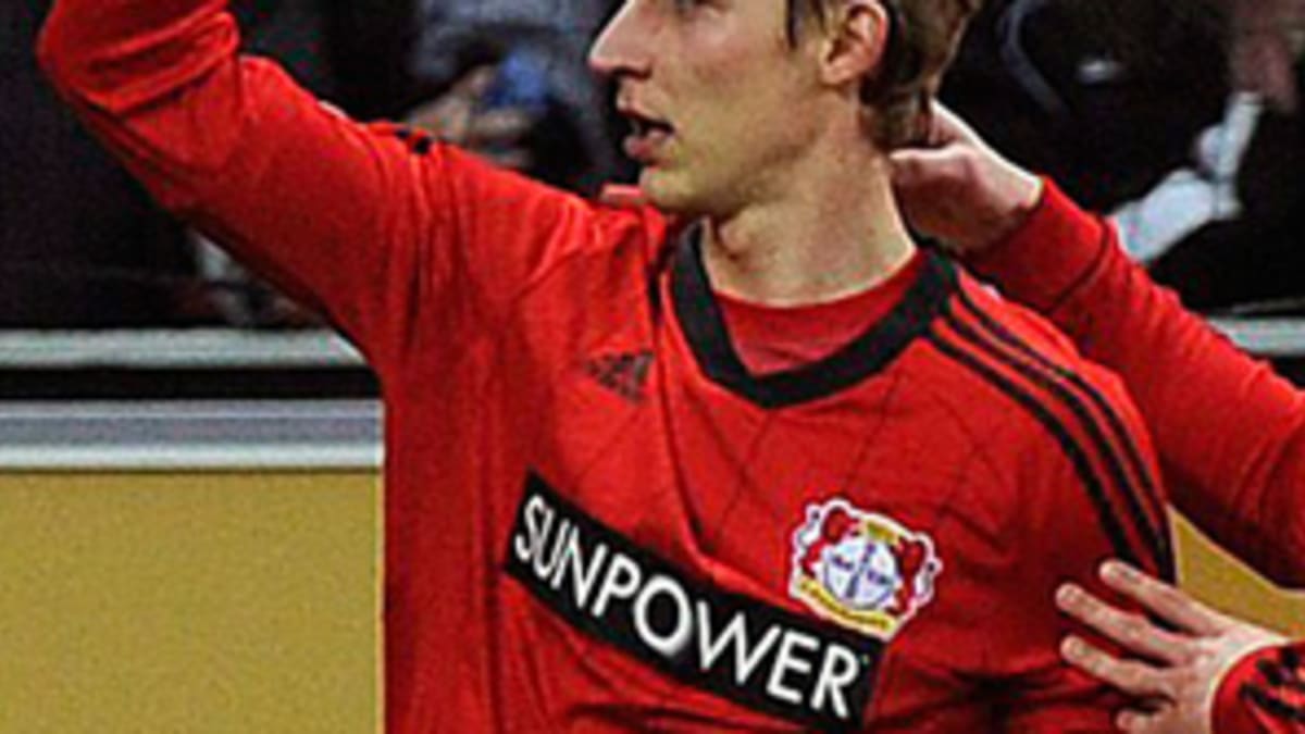 Leverkusen, Germany. 20th Dec, 2014. German Bundesliga 1, Season 2014/2015,  matchday 16, Bayer 04 Leverkusen vs Eintracht Frankfurt -- Takashi Inui  (li.) and Stefan Kie§ling (Kiessling) (Leverkusen) Credit: kolvenbach/Alamy  Live News Stock Photo - Alamy