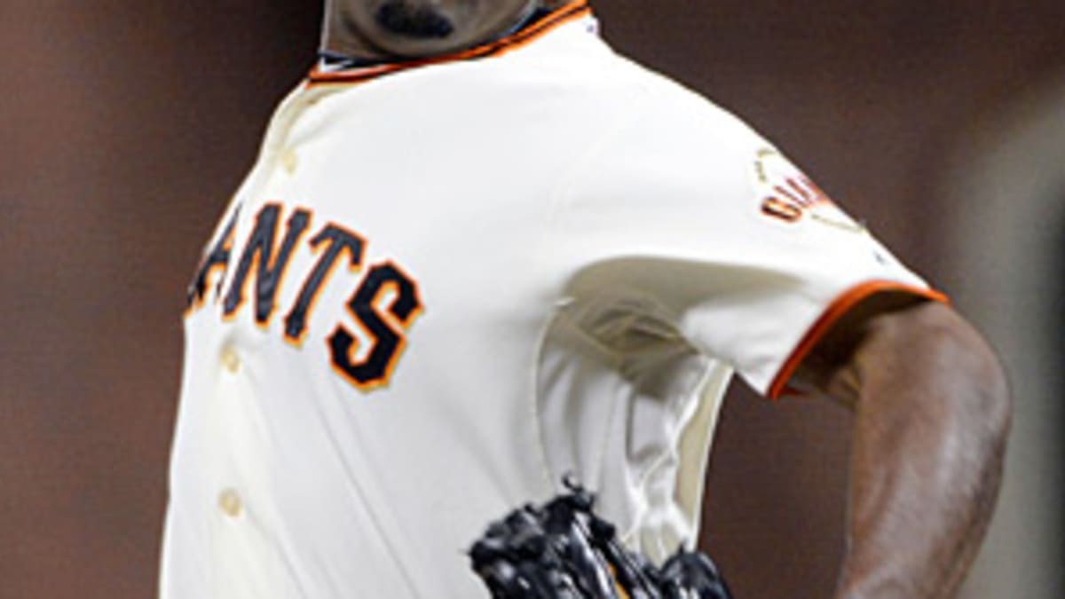 Giants tender contracts to all six arb-eligible players - Giants Extra