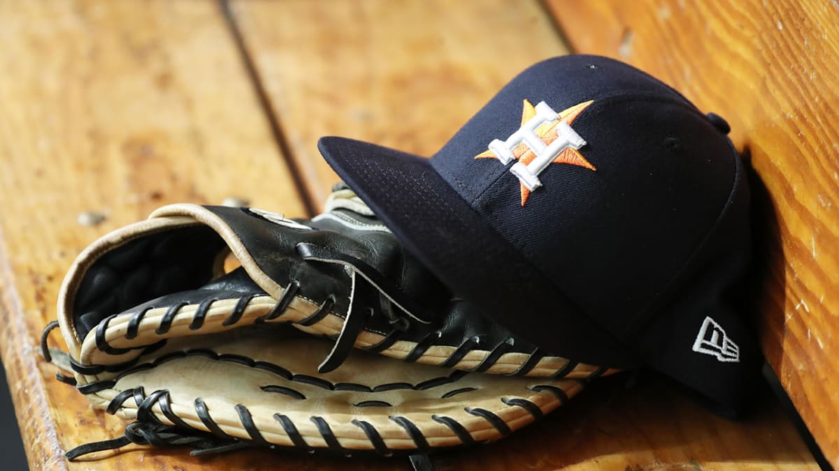 Baseball investigates Houston Astros' alleged video theft of signs