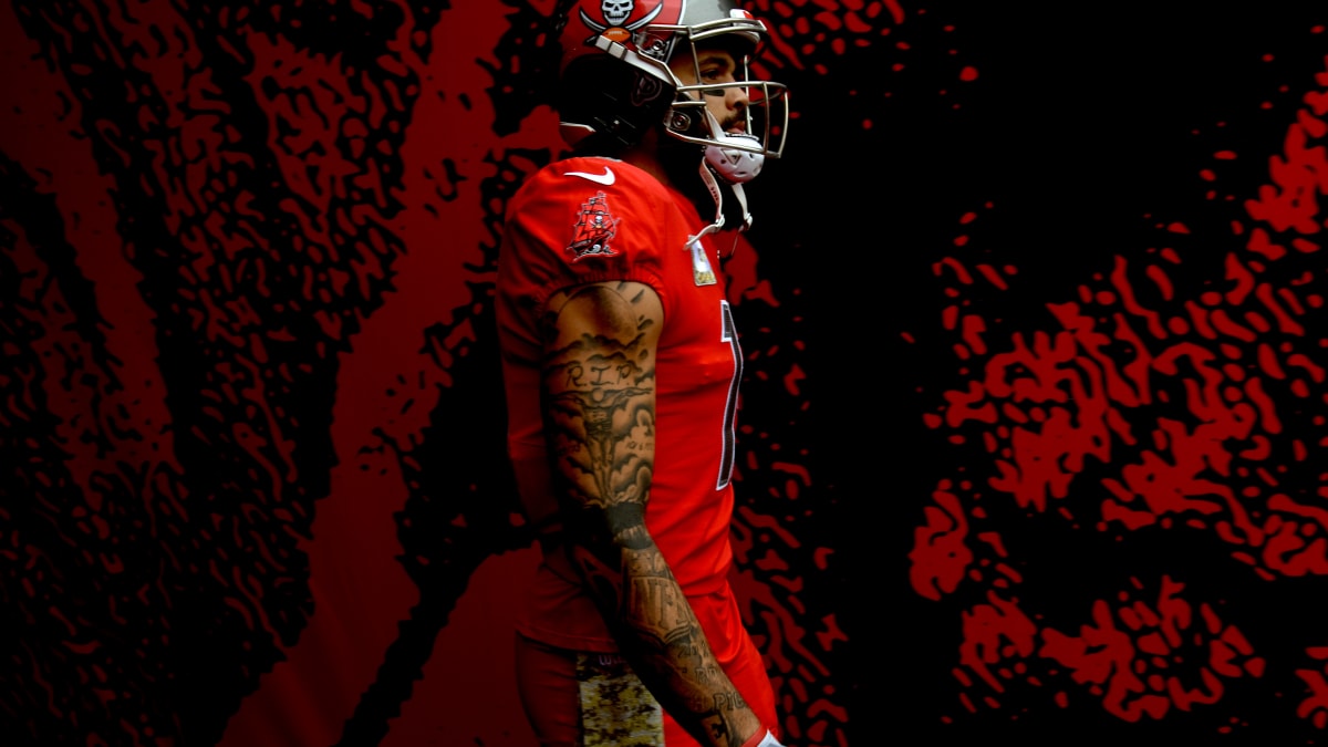 Mike Evans Works Out with Randy Moss