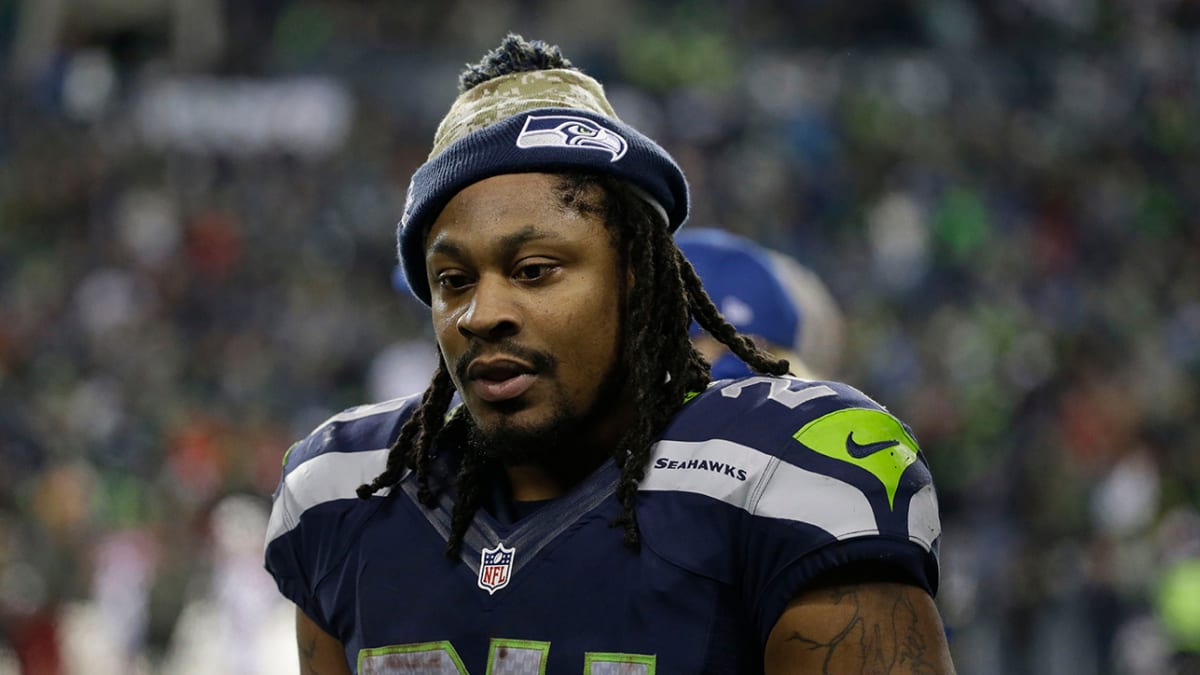 WATCH: Seattle Seahawks Ex Marshawn Lynch Visits Amish Country - Sports  Illustrated Seattle Seahawks News, Analysis and More