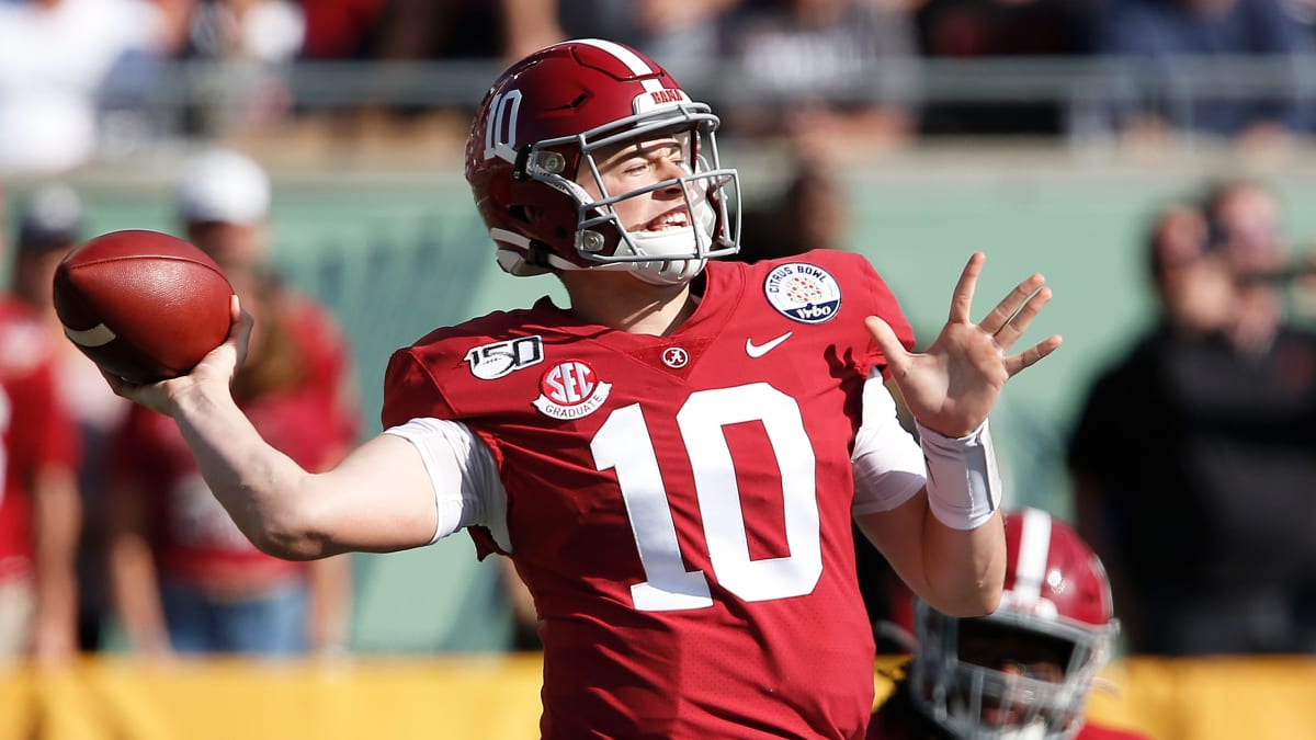 Alabama quarterback Mac Jones weighs in on NFL or playing 1 more year for  Nick Saban - Good Morning America