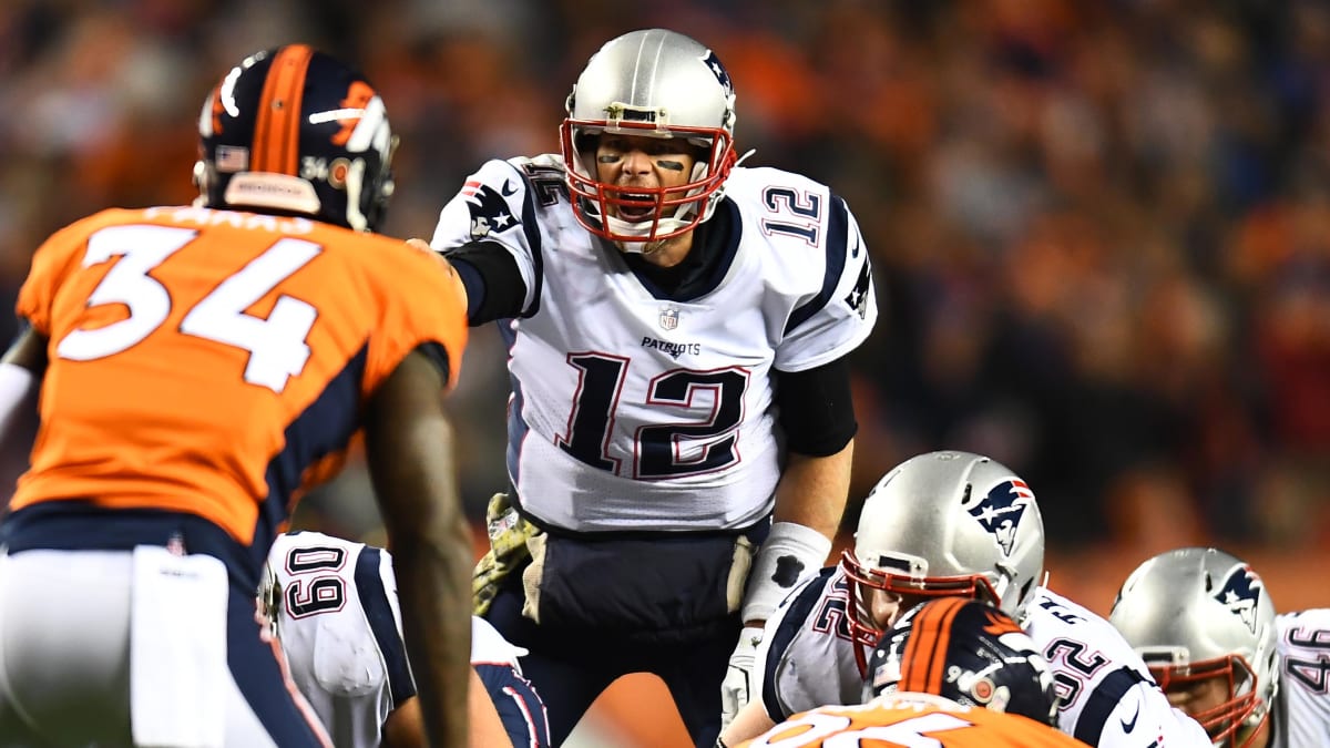 Denver Broncos GM John Elway Open to 'Talk' to Tom Brady but