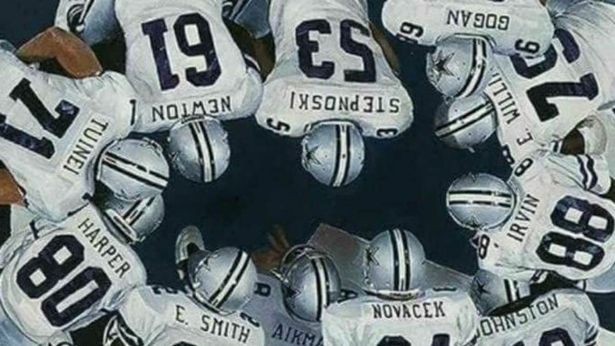 Whitt's End: The Dallas Cowboys' Best-Ever Huddle; Major DFW Radio Change -  FanNation Dallas Cowboys News, Analysis and More