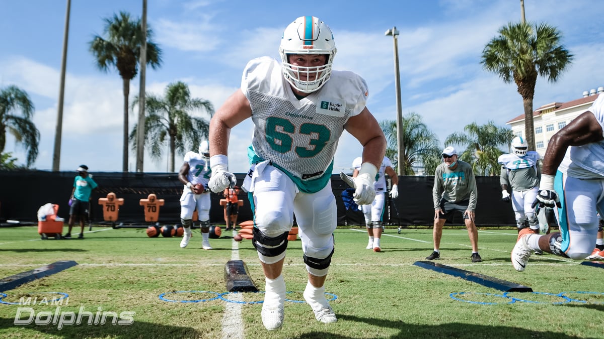 Miami Dolphins training camp 2022: Michael Deiter returns from foot