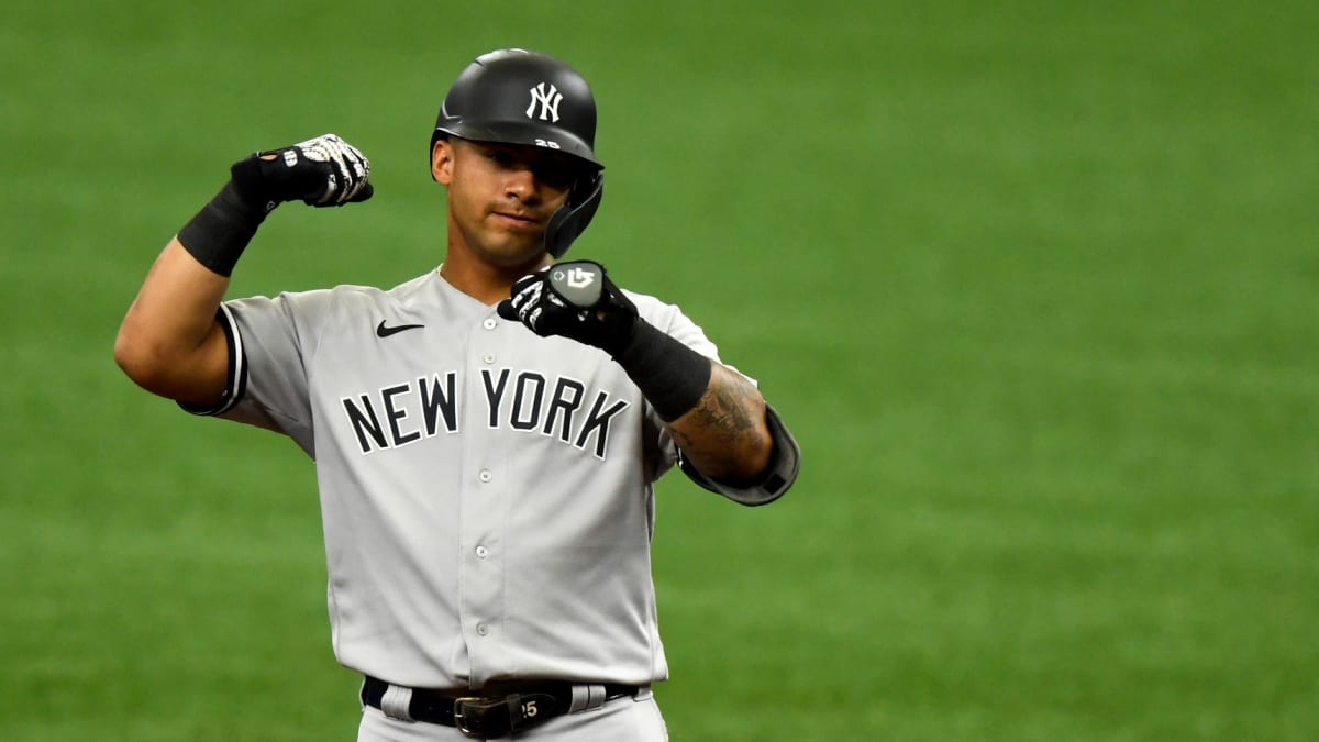 Gleyber Torres: Yankees shortstop uses glasses for good luck - Sports  Illustrated NY Yankees News, Analysis and More