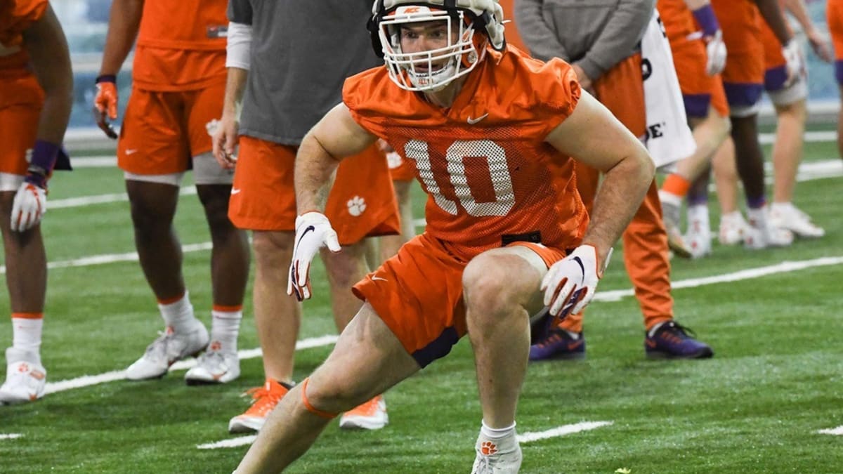 Clemson LB Baylon Spector Still a Work in Progress - Sports Illustrated  Clemson Tigers News, Analysis and More