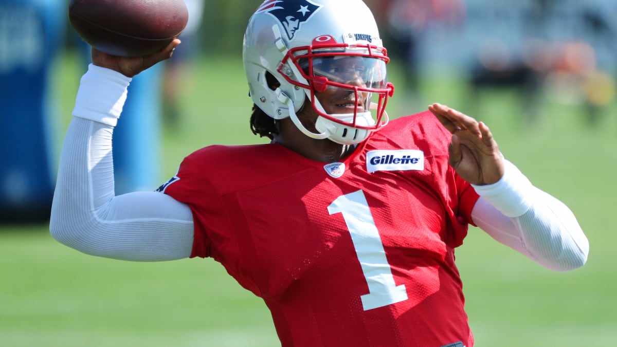 Cam Newton named Patriots' starting QB, team captain, source says