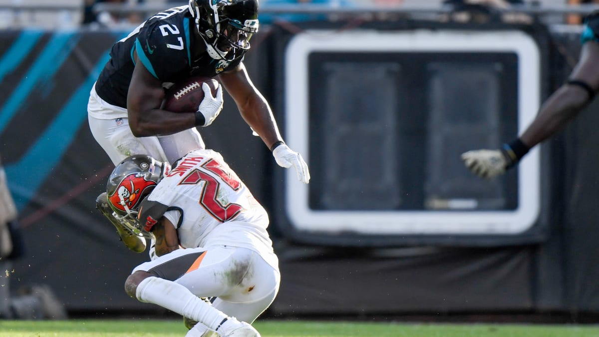 Jacksonville Jaguars DC Todd Wash Sees Positive Early Returns on Joe  Schobert, Myles Jack - Sports Illustrated Jacksonville Jaguars News,  Analysis and More