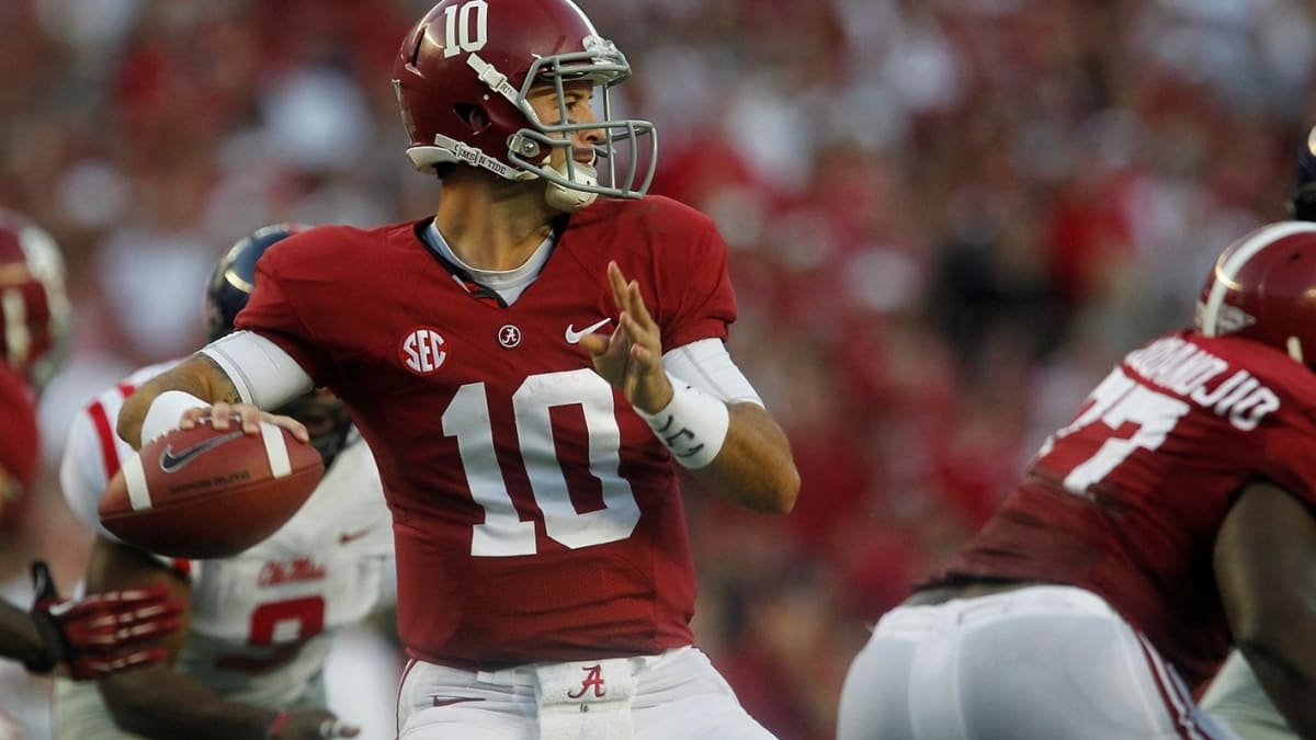 Ex-Alabama quarterback AJ McCarron injured in preseason game