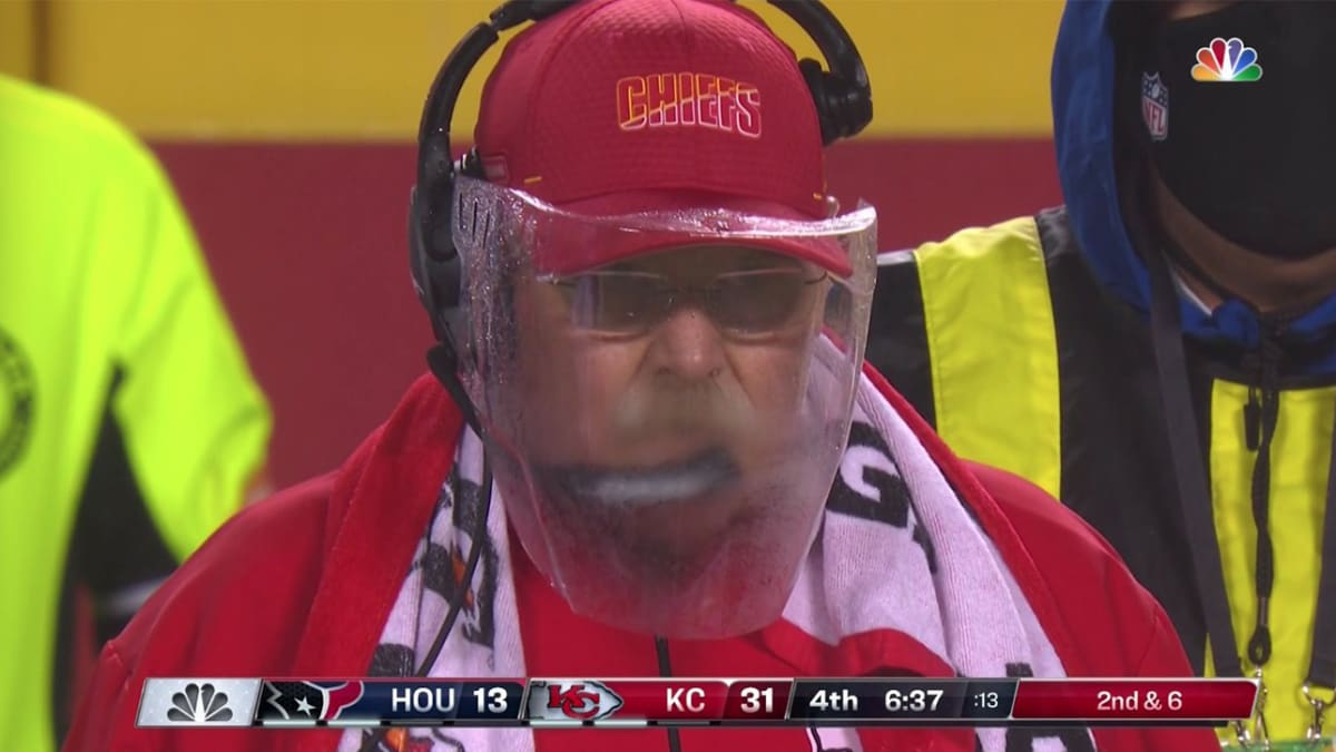 Andy Reid: Fogged-up face shield was 'brutal' in season opener