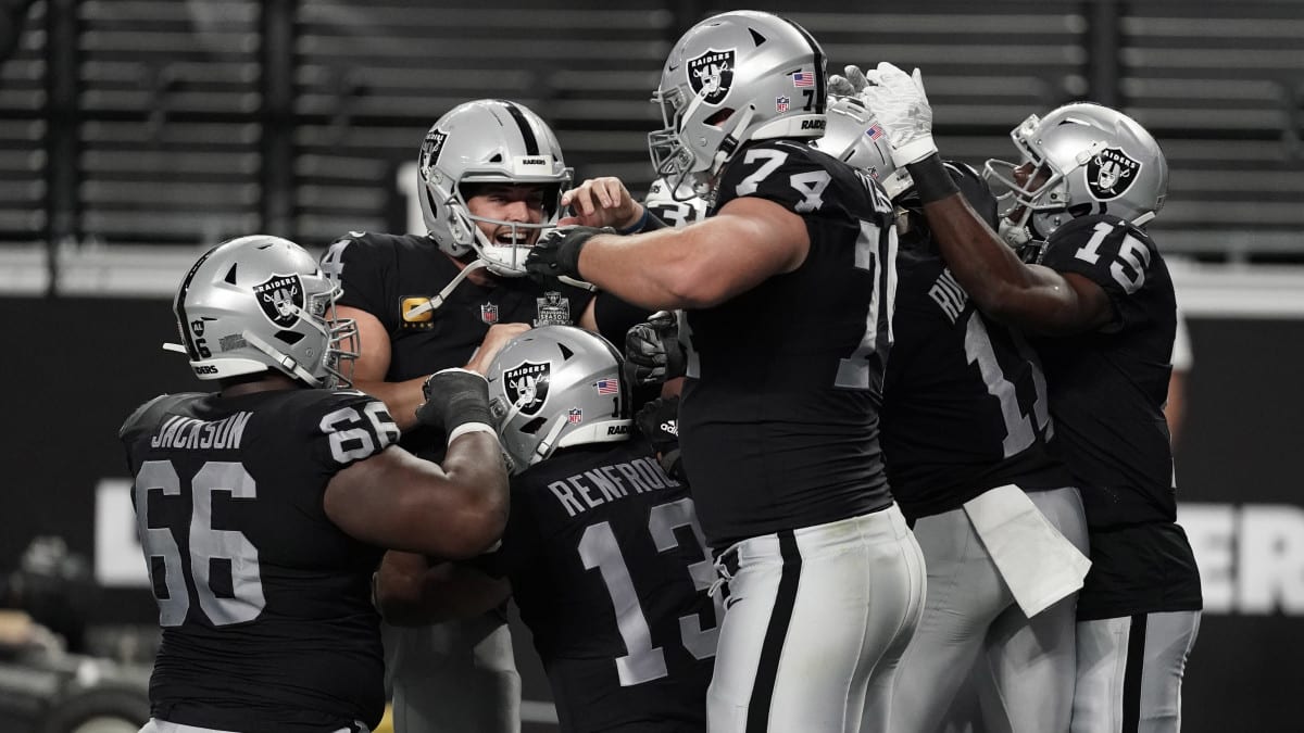 Raiders stun Saints, win 34-24 in first-ever game in Las Vegas