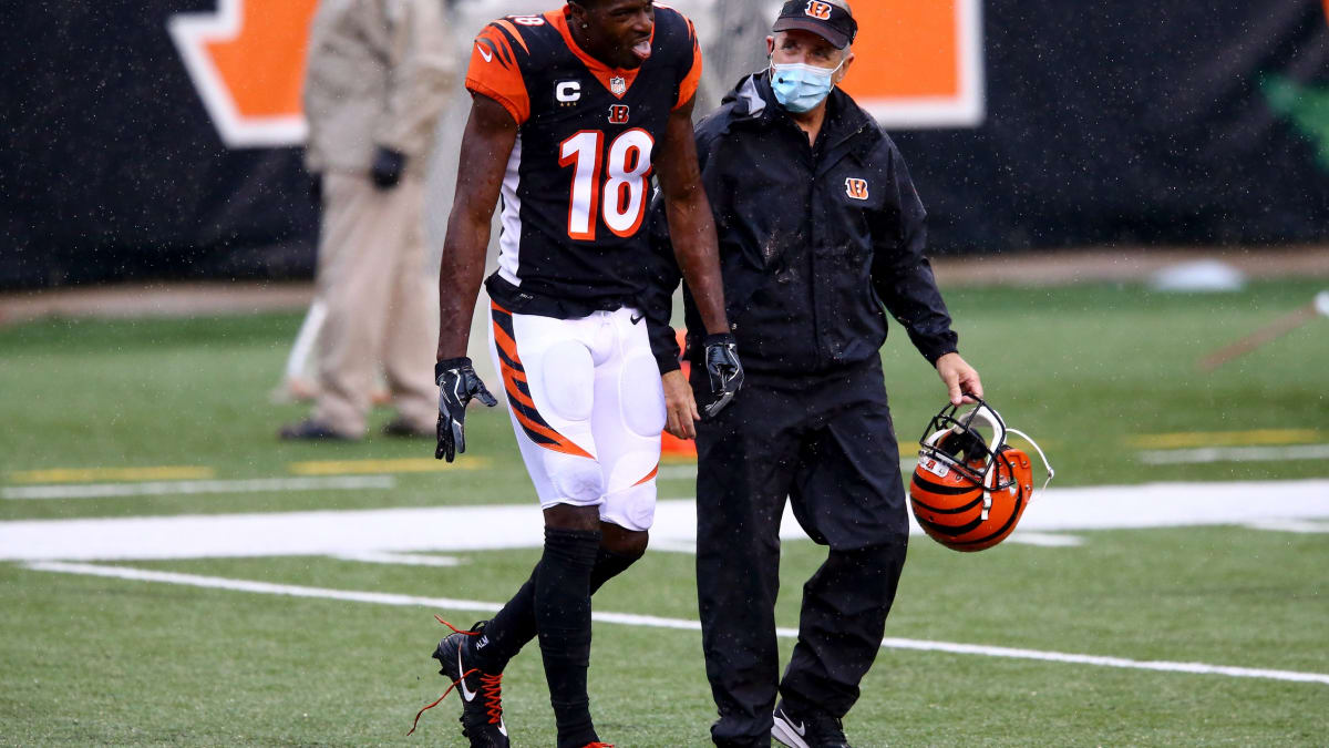 Bengals A.J. Green declared out, carted off field with foot injury