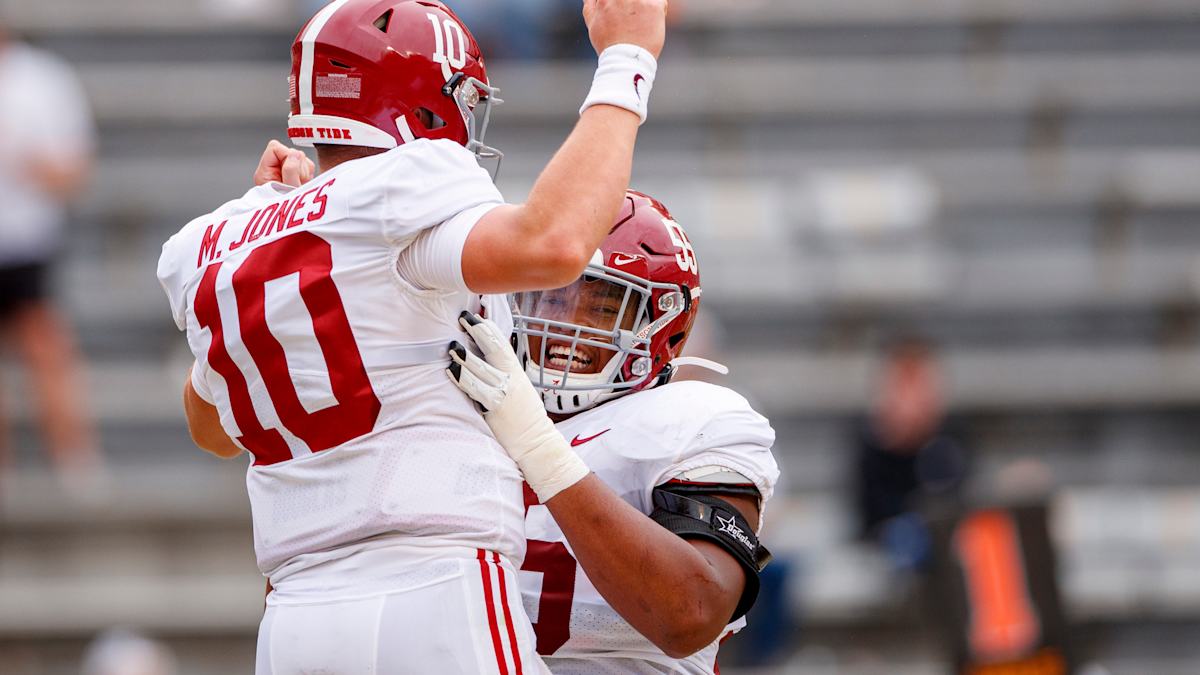 Mac Jones named Academic All-America Football Team Member of the Year -  TideIllustrated