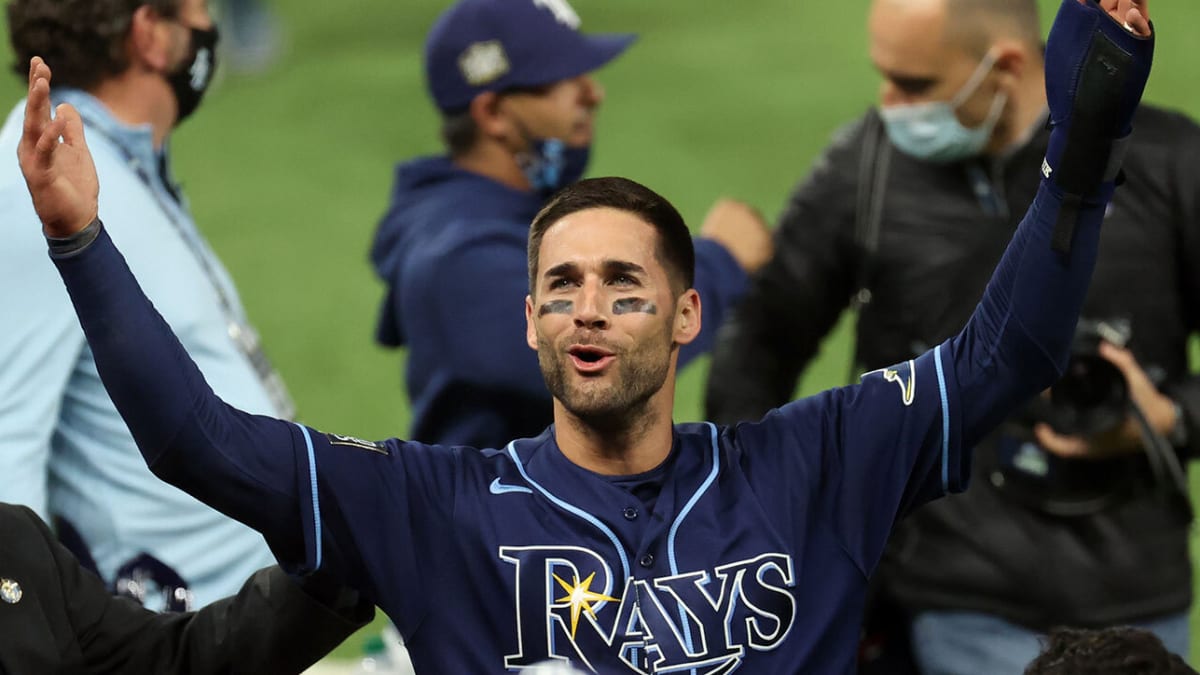 INSANE ENDING!! Rays' Brett Phillips WALKS IT OFF in World Series Game 4!!  