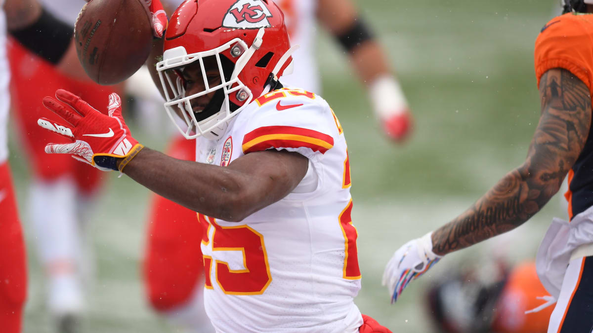 Chiefs place RB Clyde Edwards-Helaire, DT Cortez Broughton on PUP list