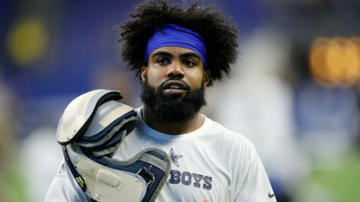 Cowboys RB Ezekiel Elliott sponsors SPCA pet adoption drive