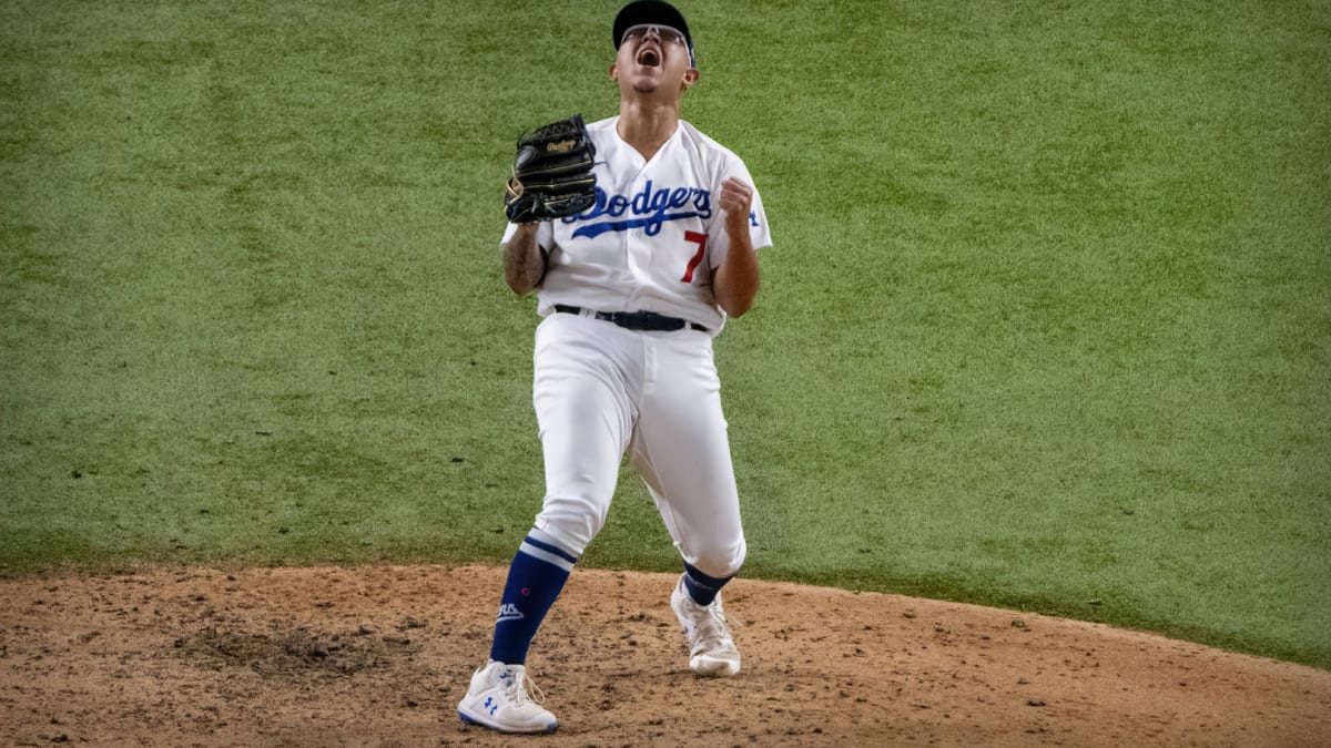 World Series Daily -- Will Julio Urias, Dodgers push Rays to brink