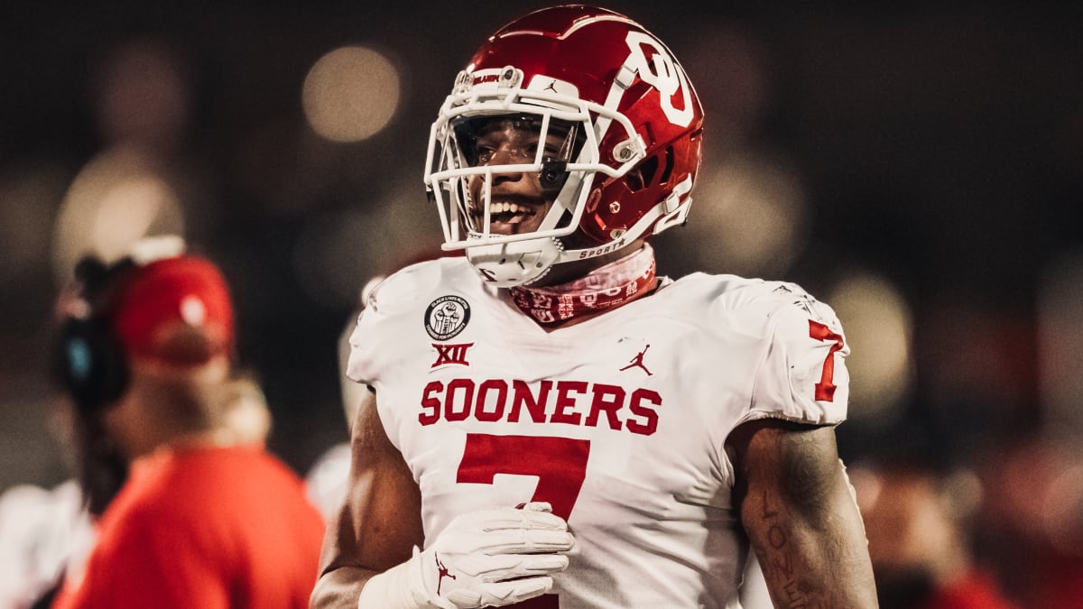 Oklahoma Sooners RB Rhamondre Stevenson headed to the NFL - Sports  Illustrated Oklahoma Sooners News, Analysis and More