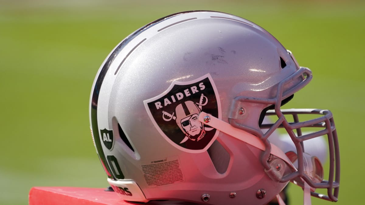 Raiders activate 7 defensive players from COVID-19 list - The San Diego  Union-Tribune