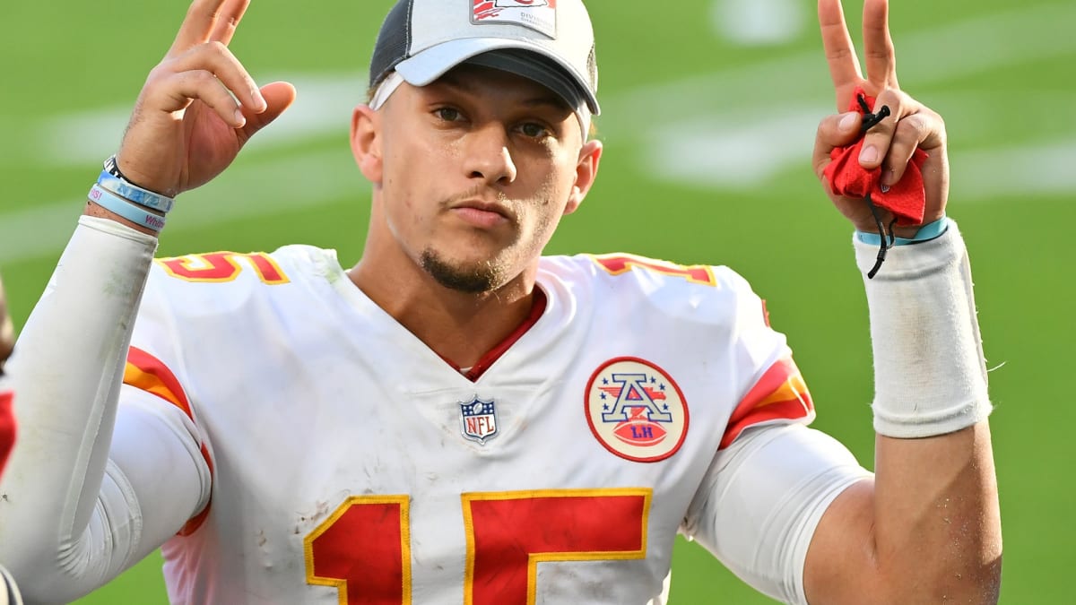 Chiefs win fifth straight AFC West Division title, Steelers lose -  Missourinet