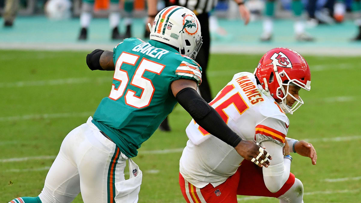 Chiefs-Dolphins: Patrick Mahomes sacked for 30 yards (video) - Sports  Illustrated