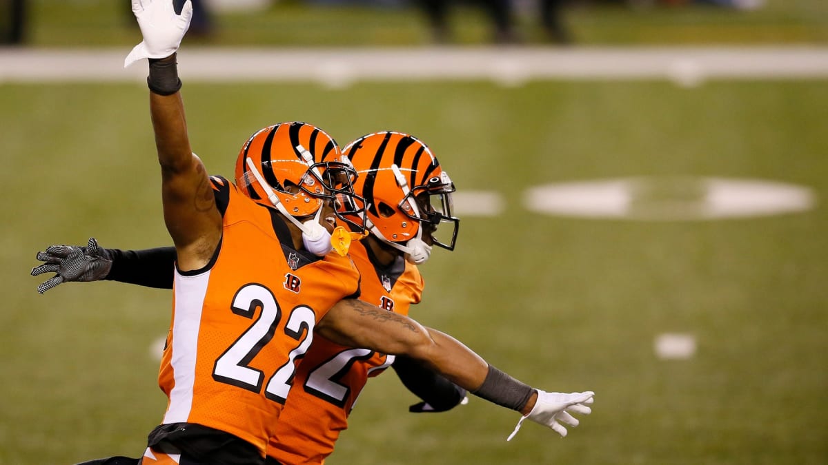 Cincinnati Bengals 27-17 Pittsburgh Steelers: Giovani Bernard's two  touchdowns leads Bengals to win, NFL News