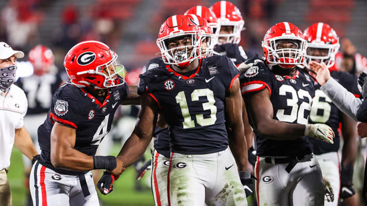 Georgia Football OL Jamaree Salyer Named Top 50 Player in 2021 - Sports  Illustrated Georgia Bulldogs News, Analysis and More