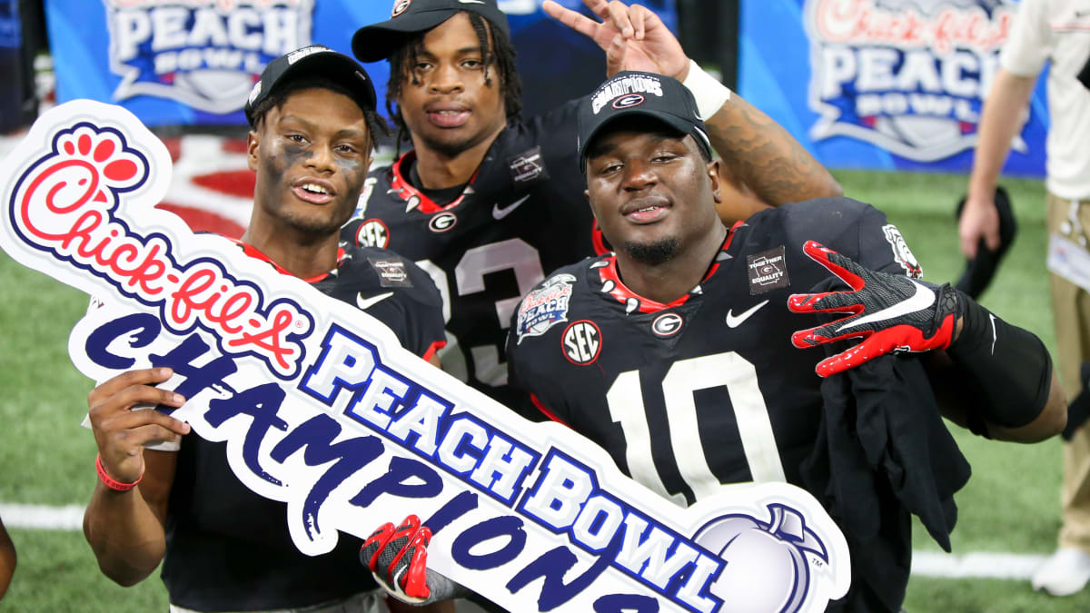 Georgia vs. Cincinnati score: No. 9 Bulldogs pull off comeback win over No.  8 Bearcats in Peach Bowl 