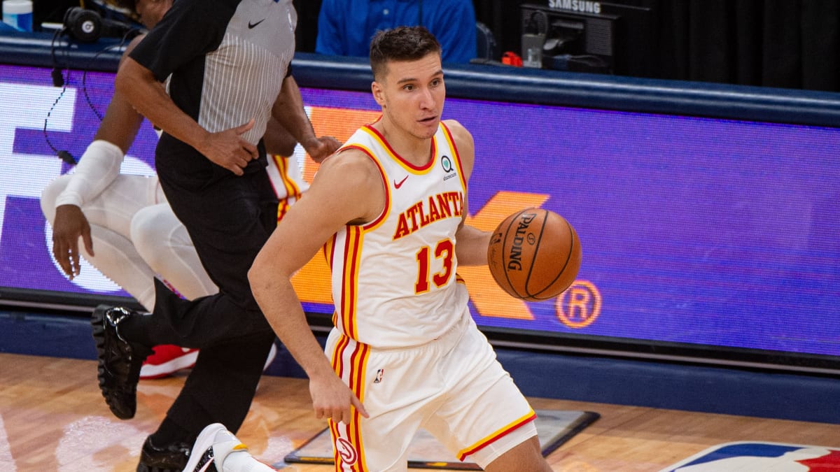 Bogdan Bogdanovic diagnosed with avulsion fracture, bone bruise in right  knee - Peachtree Hoops