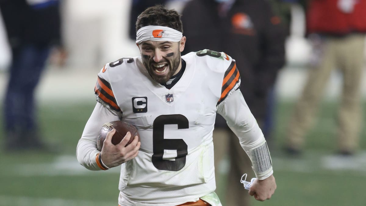 Baker Mayfield photos Browns playoff road win Pittsburgh Steelers