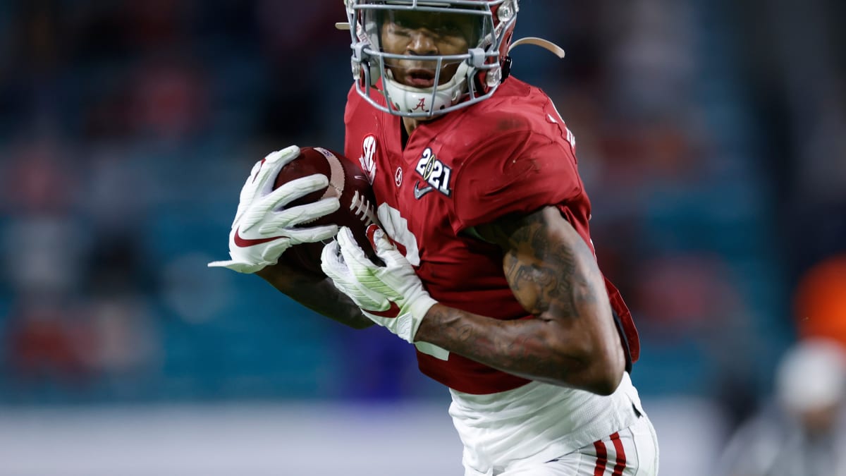 DeVonta Smith is best of Alabama football's wide receiver legacy - Sports  Illustrated