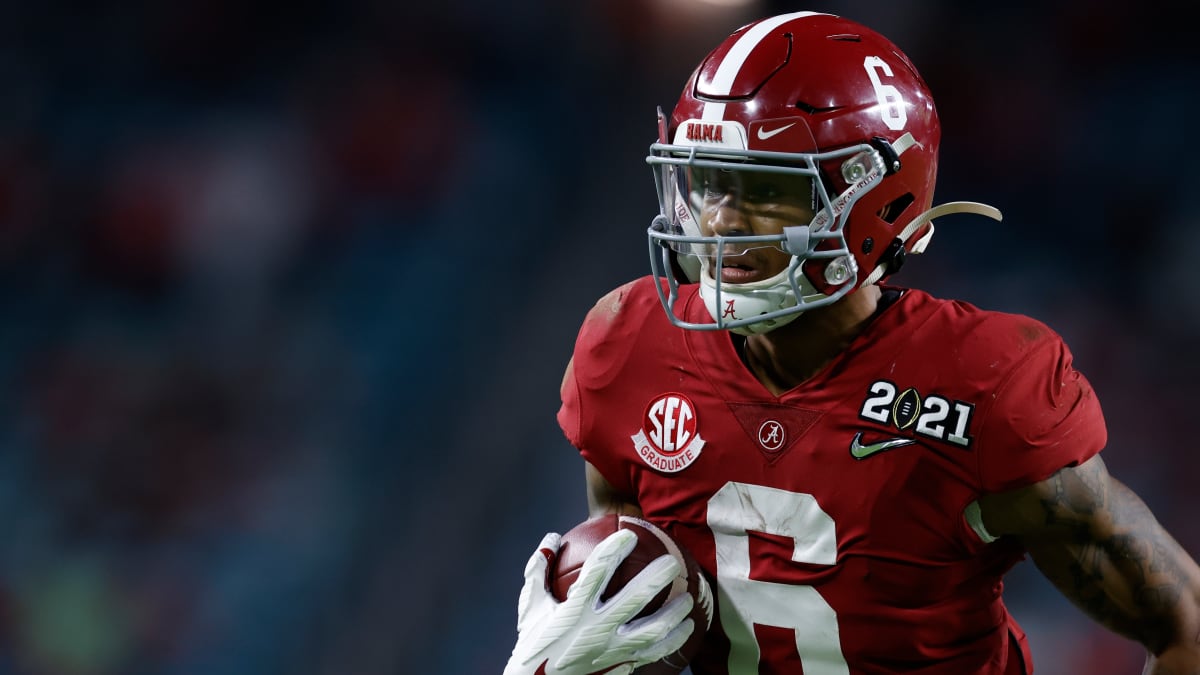 DeVonta Smith is best of Alabama football's wide receiver legacy - Sports  Illustrated