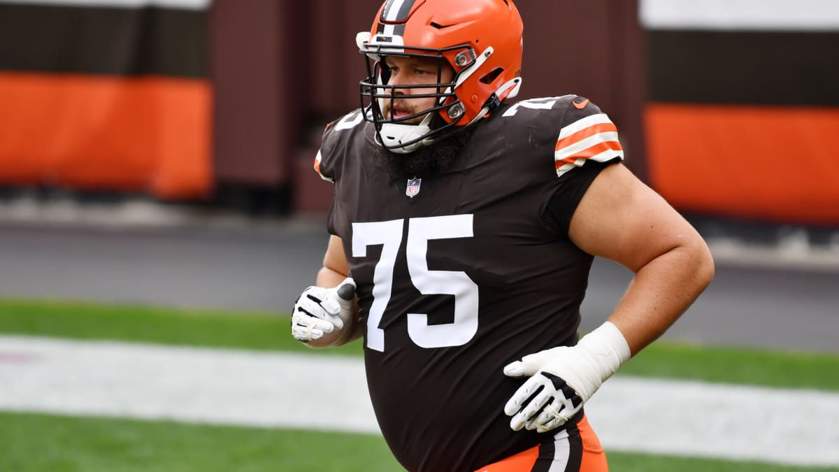 Why Joel Bitonio could be the Browns' next Hall of Famer: 'He's in a class  of his own' - The Athletic