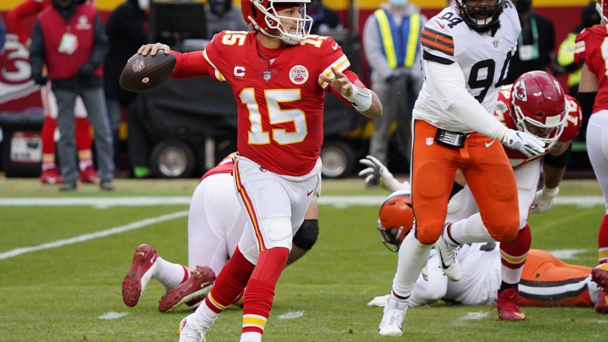 Best NFL Prop Bets for Today: Another Big Day for Tyreek Hill - FanNation