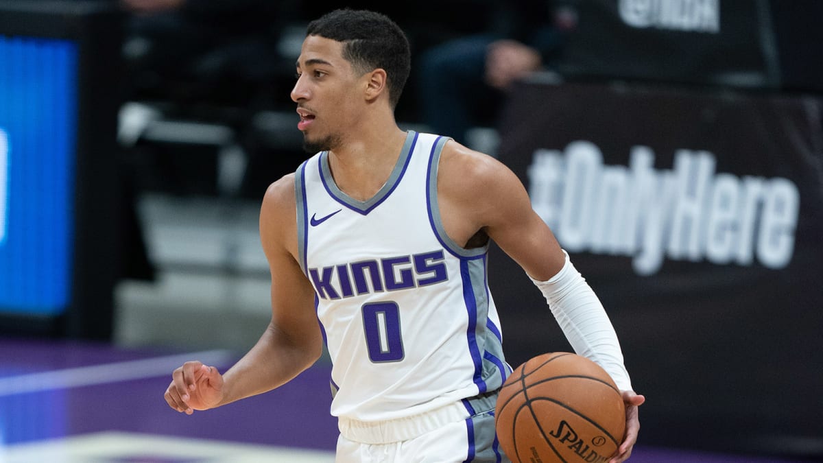 Tyrese Haliburton, LaMelo Ball named Kia NBA Rookies of the Month