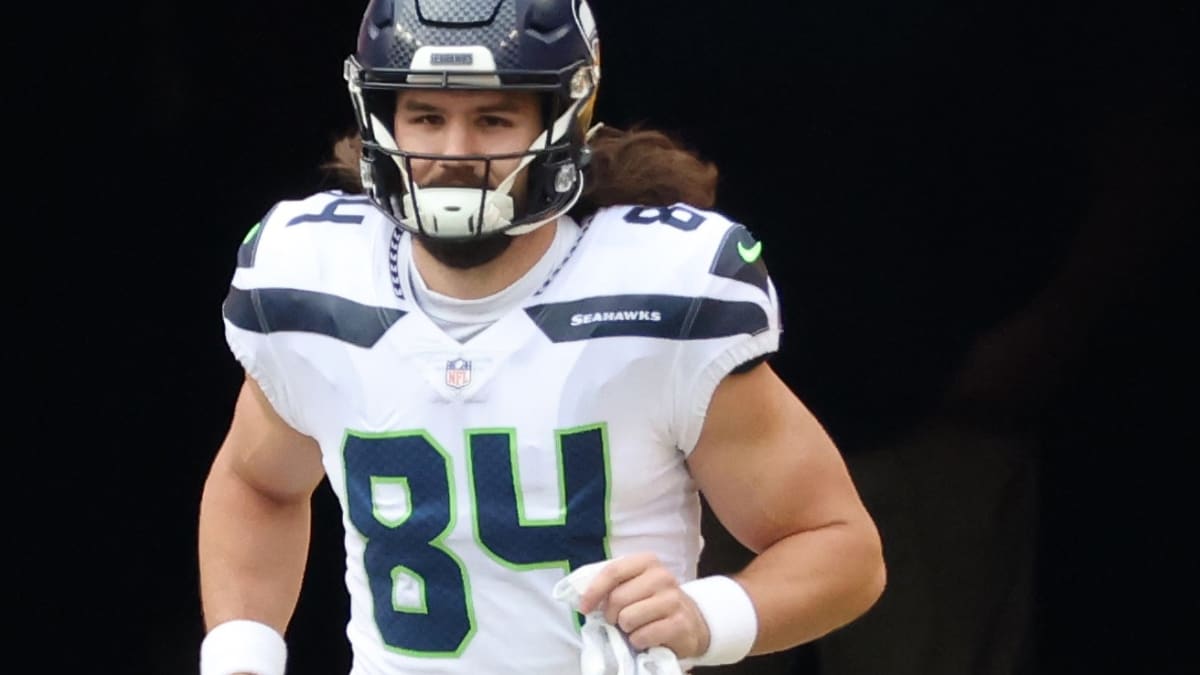 Seattle Seahawks tight end Colby Parkinson (84) during an NFL Preseason  football game against the Chicago