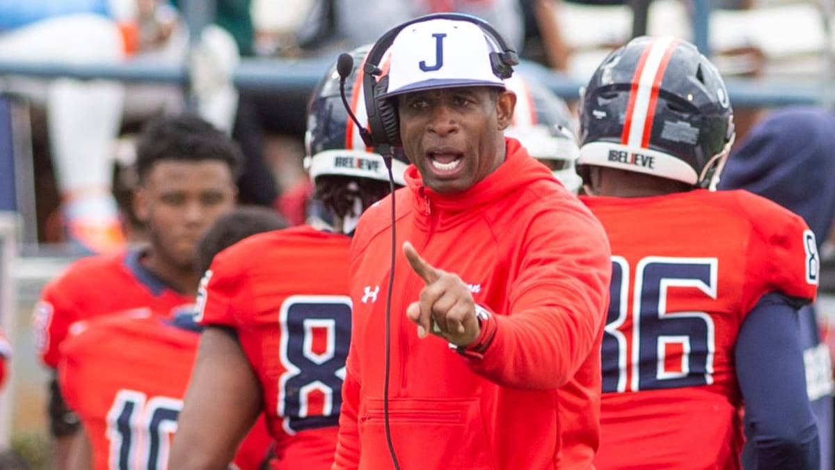 Troy Aikman surprises Deion Sanders before Jackson State debut