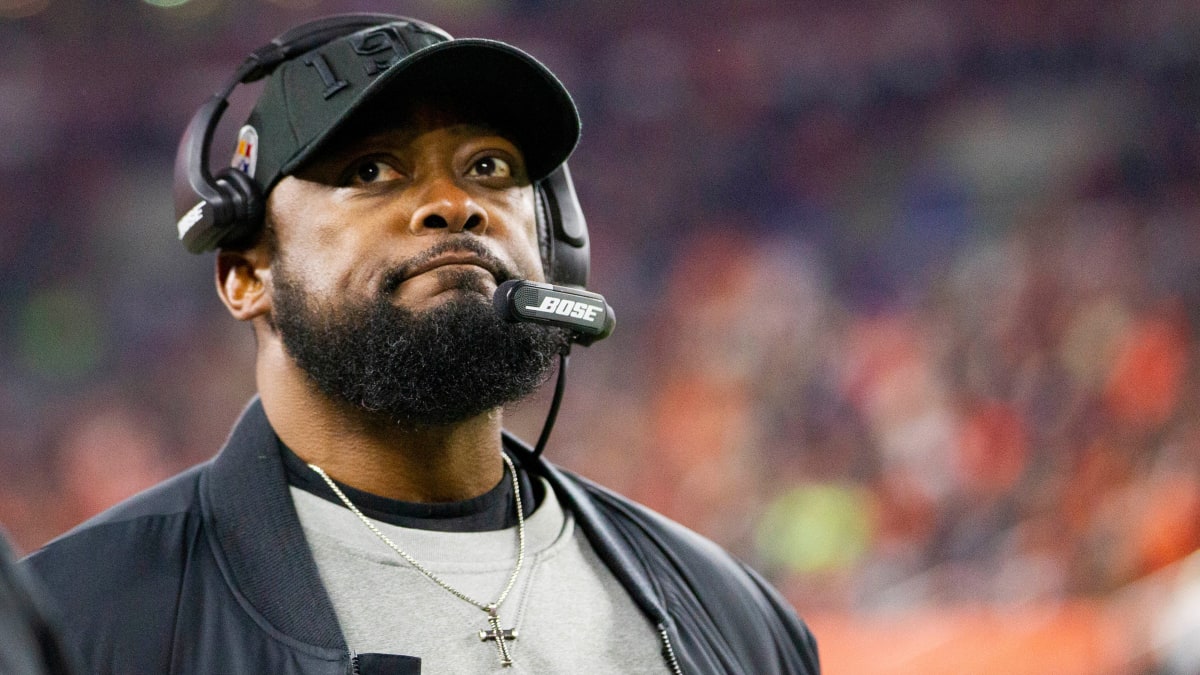 Steelers' Mike Tomlin says lack of Black coaches unacceptable