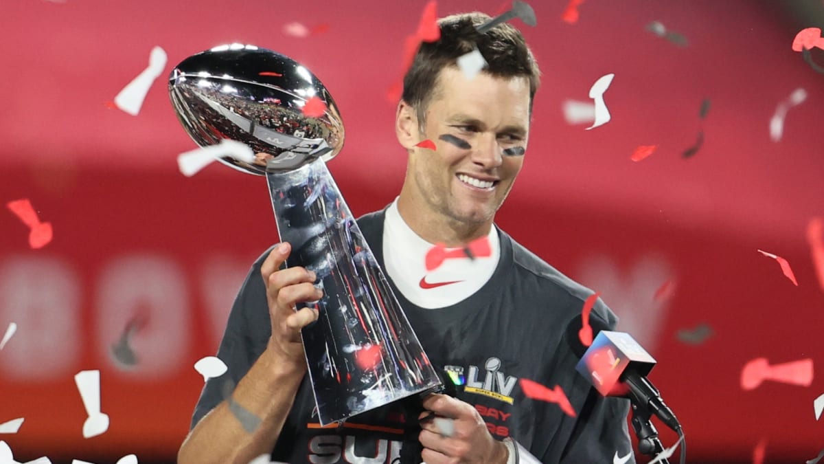 Tom Brady, Tampa Bay Buccaneers agree to extension - ESPN