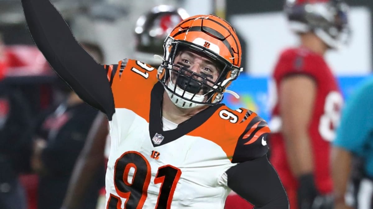 NFL Executives and Personnel Question Cincinnati Bengals' Biggest Free  Agent Signing - Sports Illustrated Cincinnati Bengals News, Analysis and  More