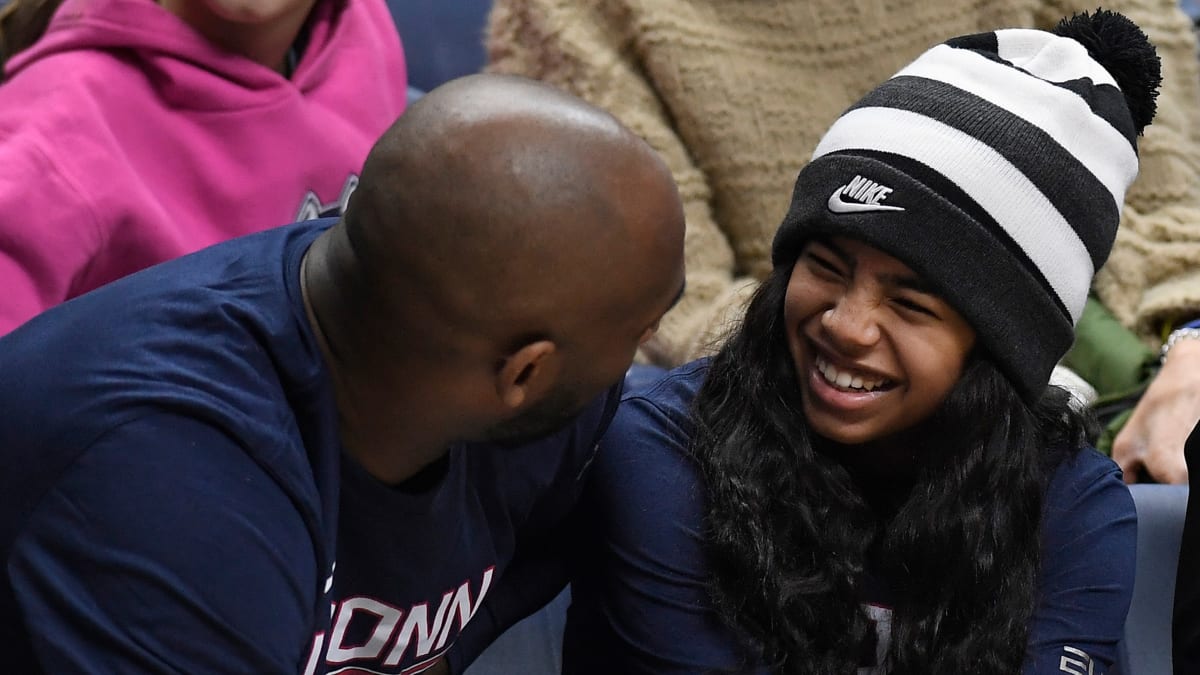 Kobe Bryant and Gianna Bryant's Bond: How His Daughter Was Poised to Take  Over His Basketball Legacy