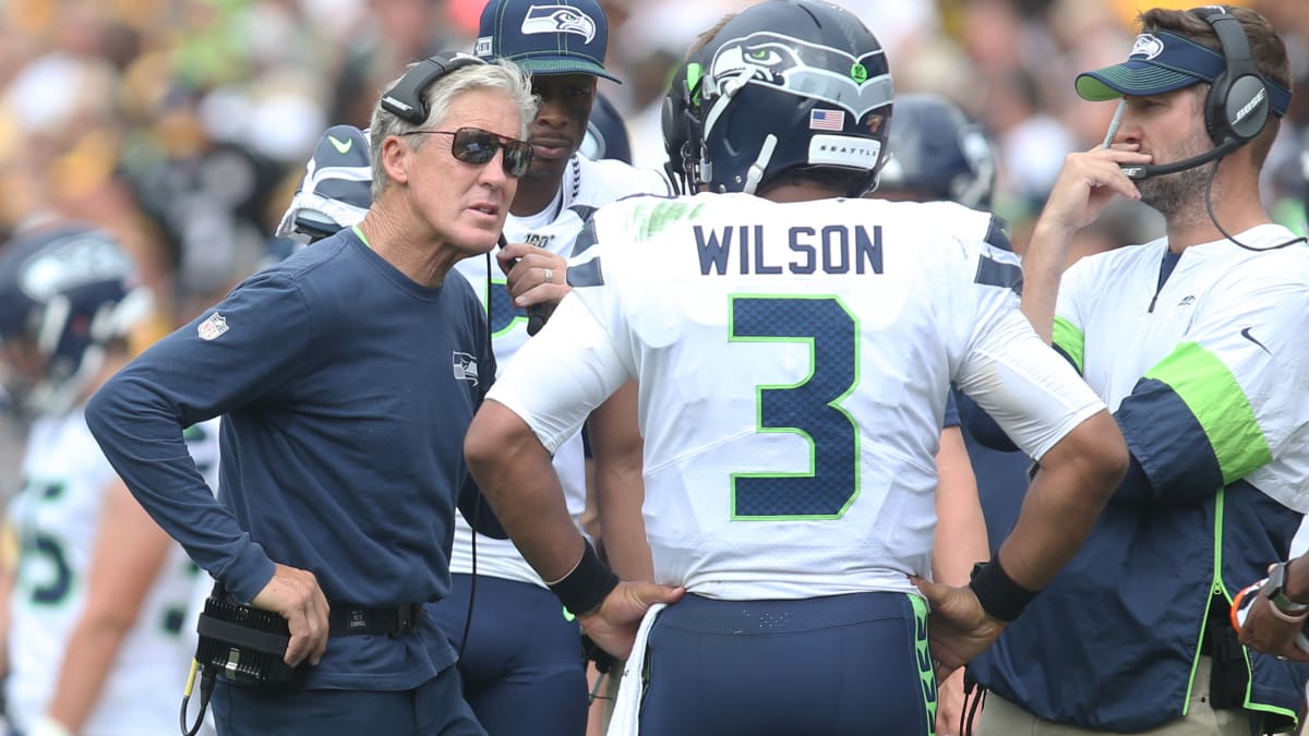 Seahawks place QB Russell Wilson, RB Chris Carson on IR