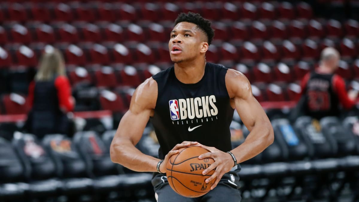 Giannis Antetokounmpo ruled out vs. Kings after birth of son