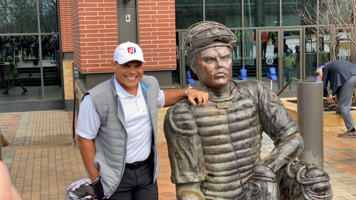 Ivan Rodriguez had to miss his wedding the first time the Rangers called  him up 