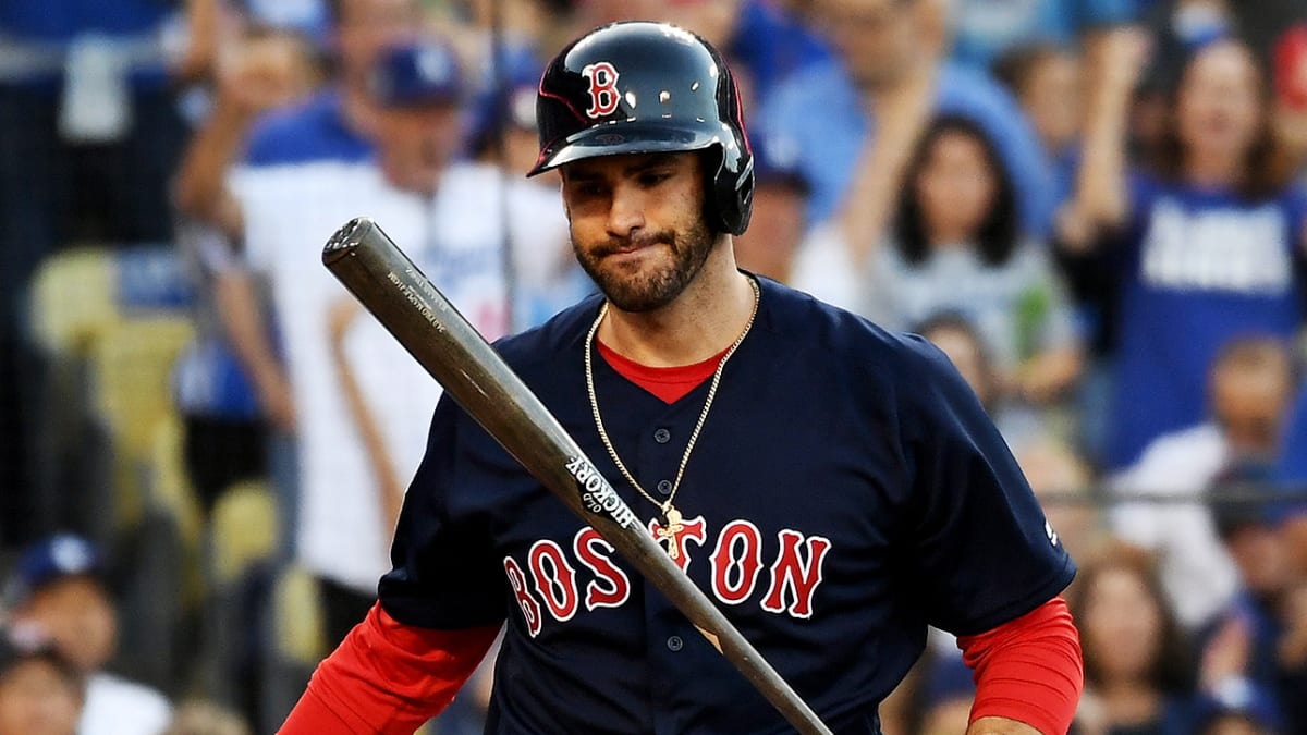 J.D. Martinez pads the lead with a solo homer in Game 5 of the WS