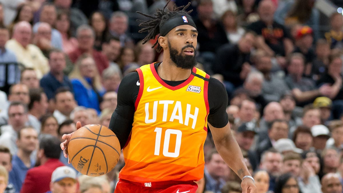 Mike Conley Utah Jazz Game-Used #11 Gold Statement Edition Jersey vs.  Sacramento Kings on November 20 2021