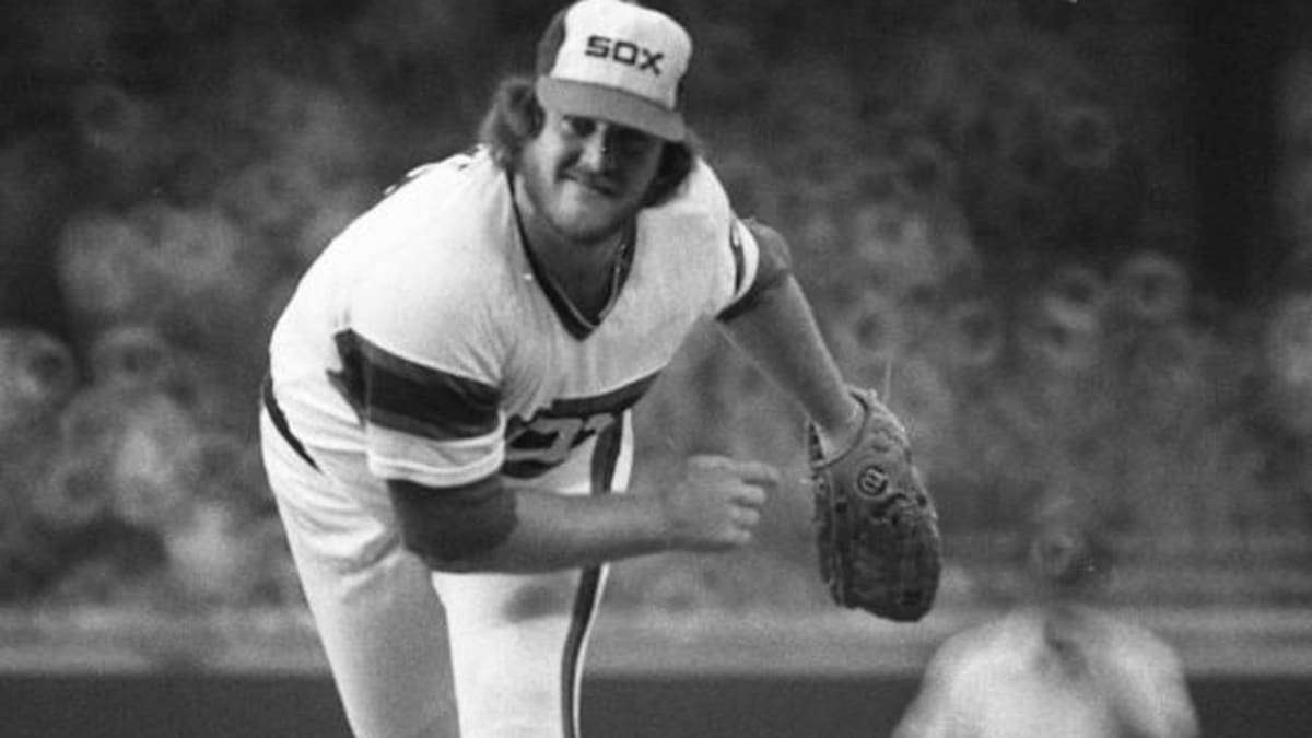 FORMER CY YOUNG AWARD WINNER LaMARR HOYT PASSES AWAY, by Chicago White Sox