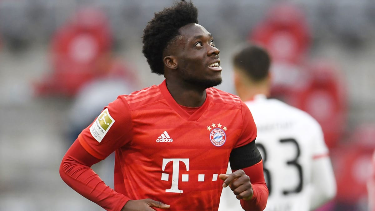 The best left-back in the world! Davies' rise has Bayern eyeing Champions  League glory